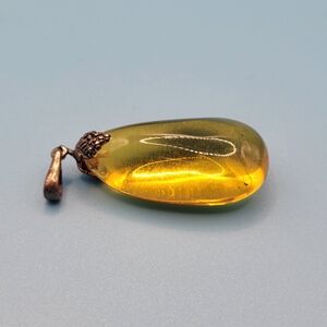 Amber pendant with sterling bail